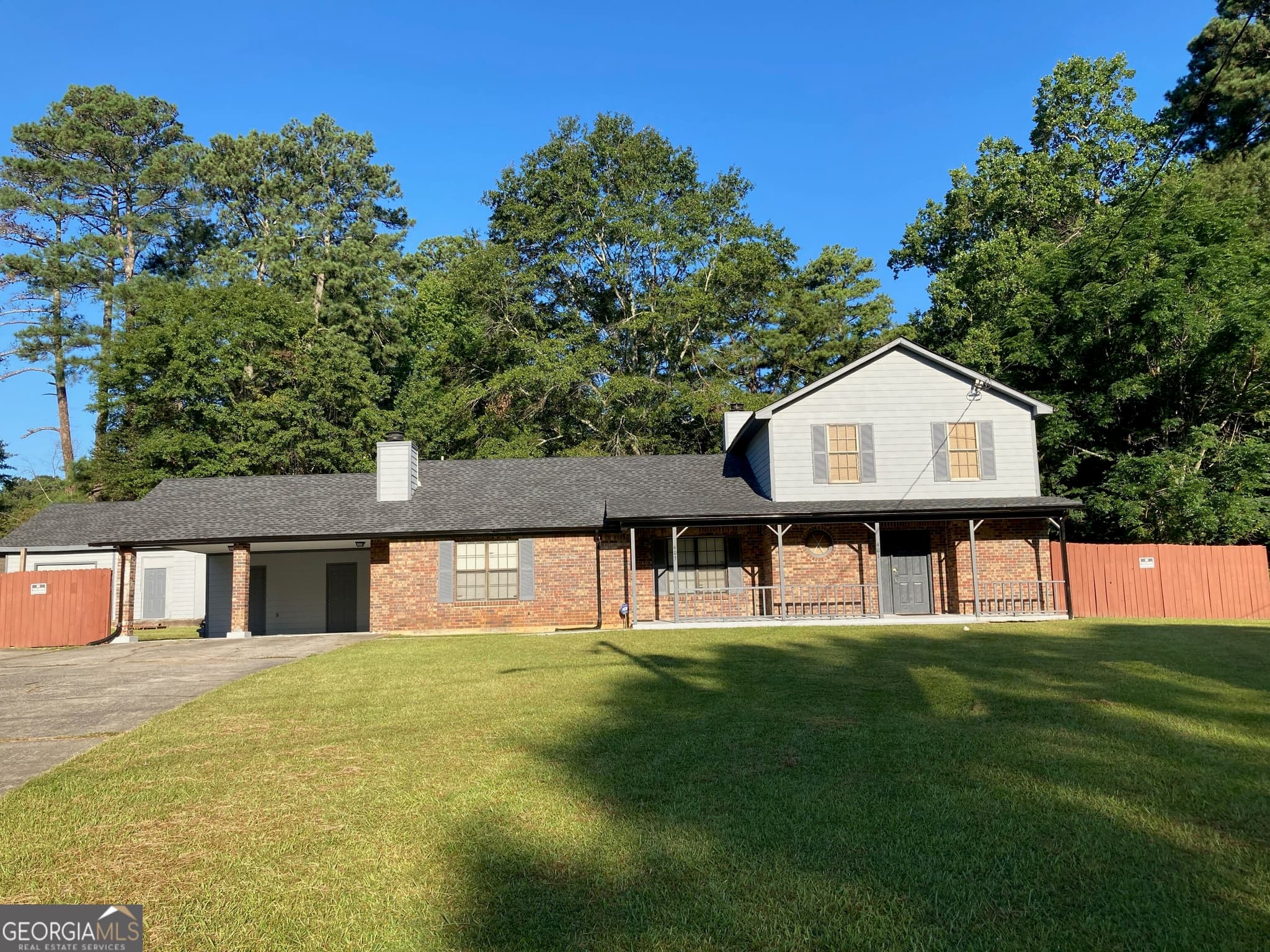 multi family,duplex for sale at 401 Riverbrook Court, Riverdale, GA 30274 — photo 1 of 18