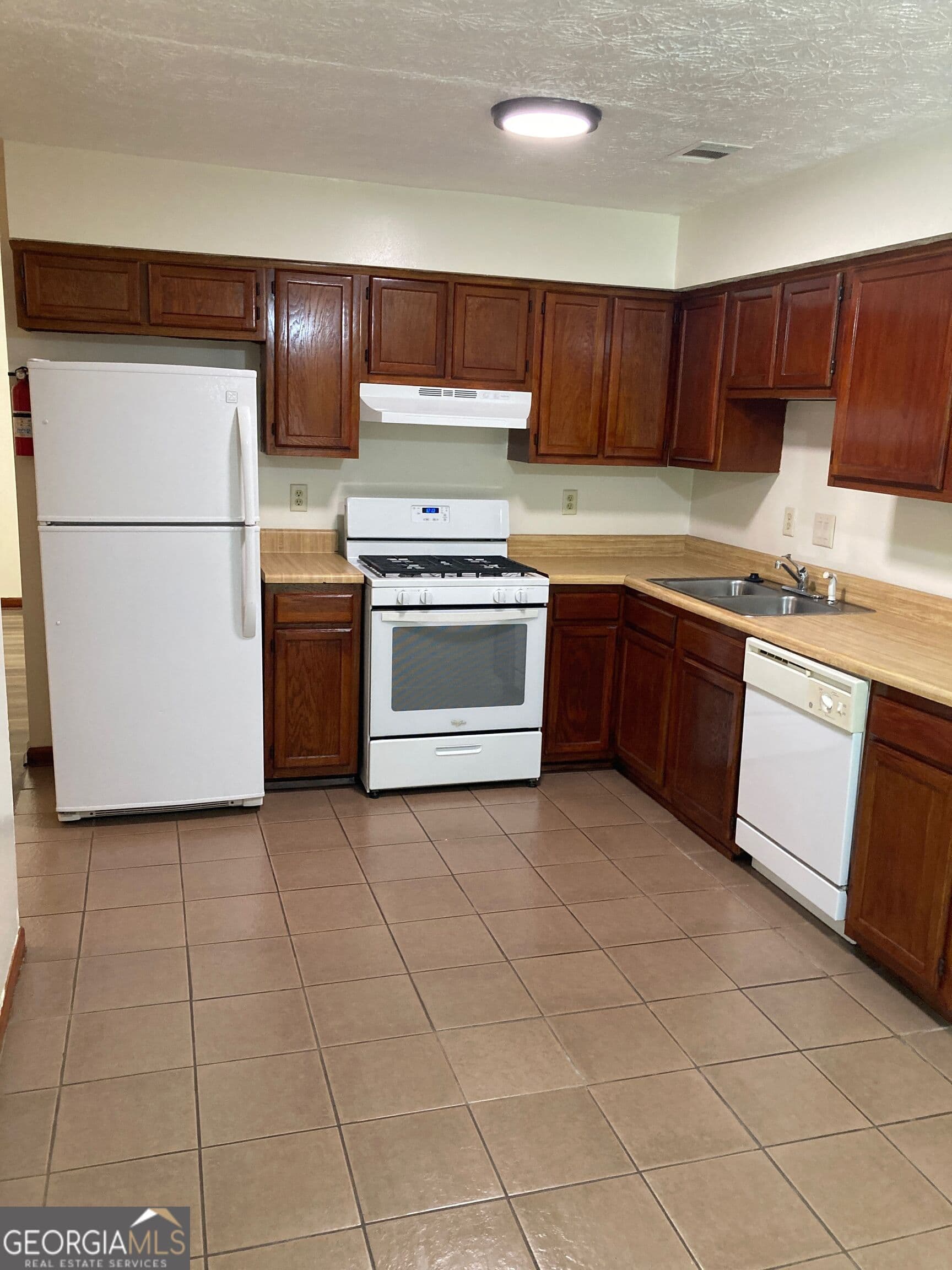 multi family,duplex for sale at 401 Riverbrook Court, Riverdale, GA 30274 — photo 4
