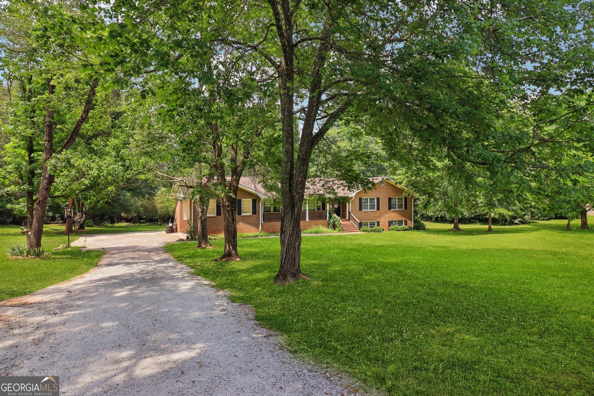 6 bedroom, 3 bathroom, 3,464 sq ft single family residence for sale at 508 E Boyd Road, Hogansville, GA 30230 — photo 3