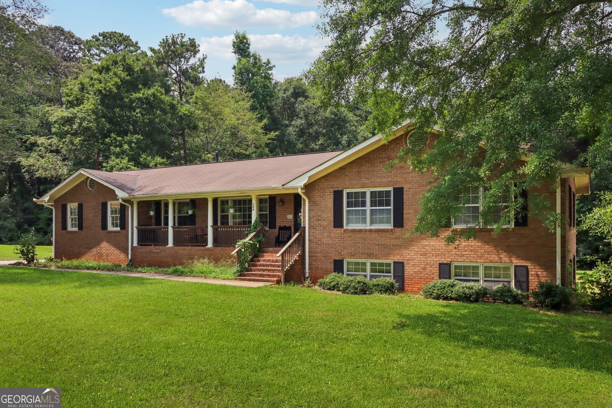6 bedroom, 3 bathroom, 3,464 sq ft single family residence for sale at 508 E Boyd Road, Hogansville, GA 30230 — photo 5