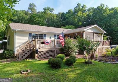 3 bedroom, 2 bathroom, 1,707 sq ft manufactured home,single family residence for sale at 465 Driver Avenue, Murphy, NC 28906 — photo 2