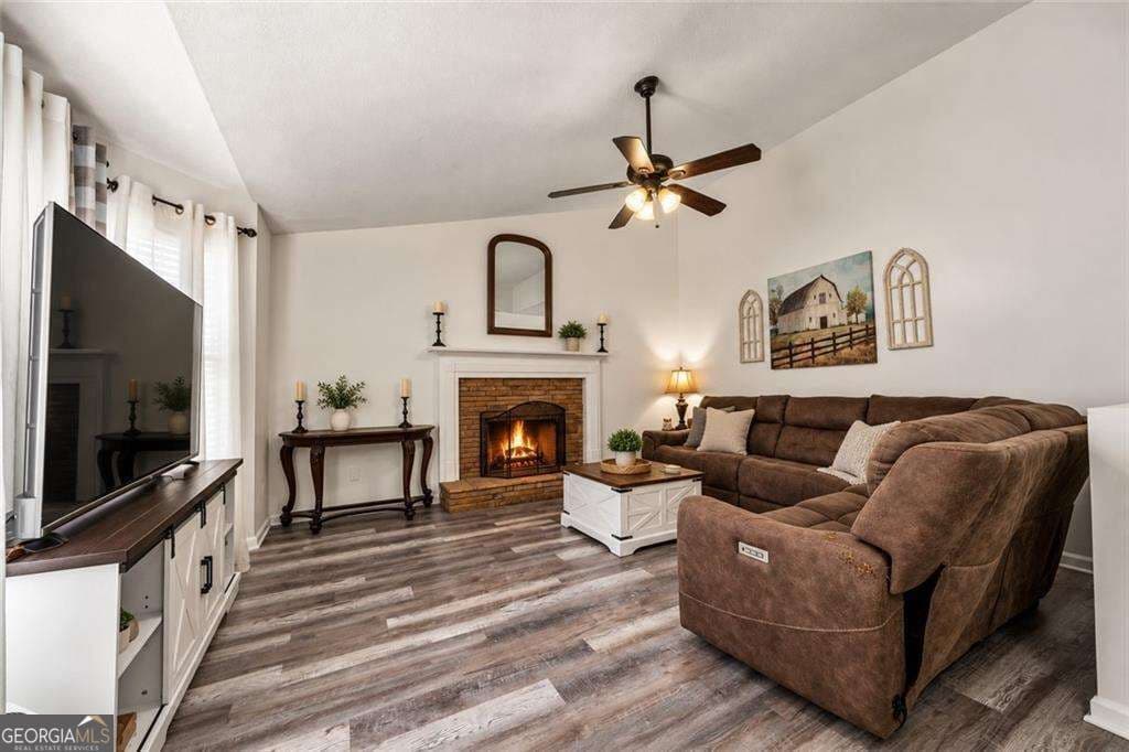 4 bedroom, 2 bathroom single family residence for sale at 41 White Pines Drive, Dallas, GA 30157 — photo 4