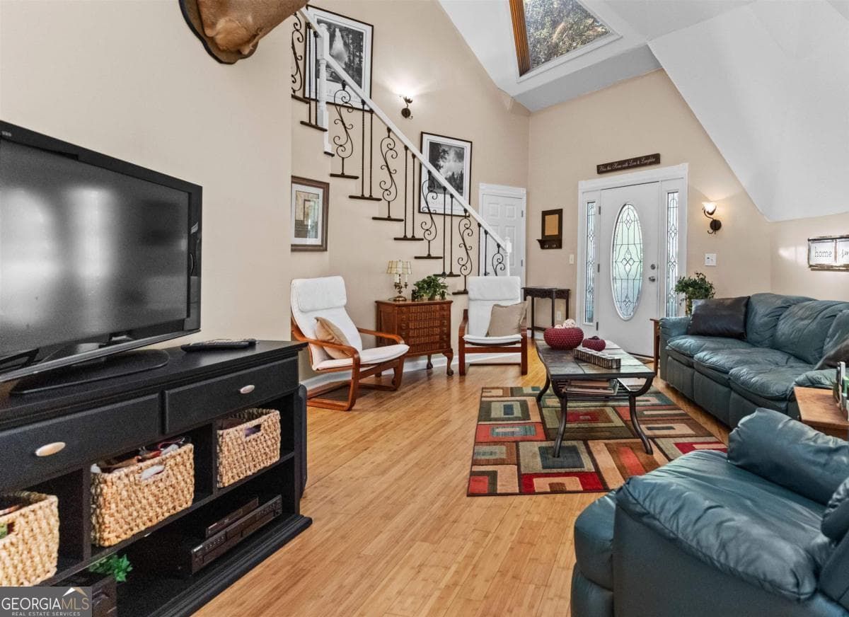 3 bedroom, 3 bathroom, 3,369 sq ft single family residence for sale at 1251 White Oak Drive, White Plains, GA 30678 — photo 10