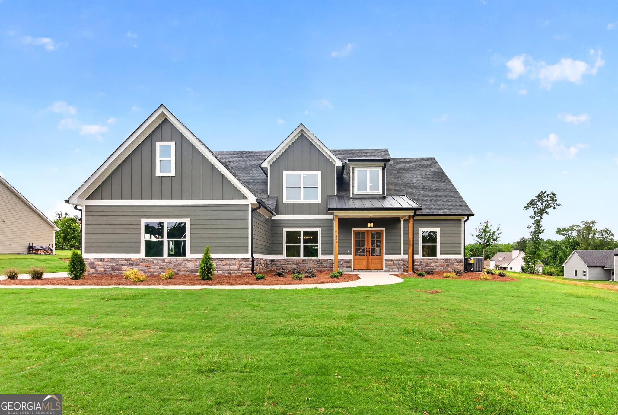 5 bedroom, 3 bathroom, 2,779 sq ft single family residence for sale at 88 Conner Lane, Williamson, GA 30292 — photo 1 of 50