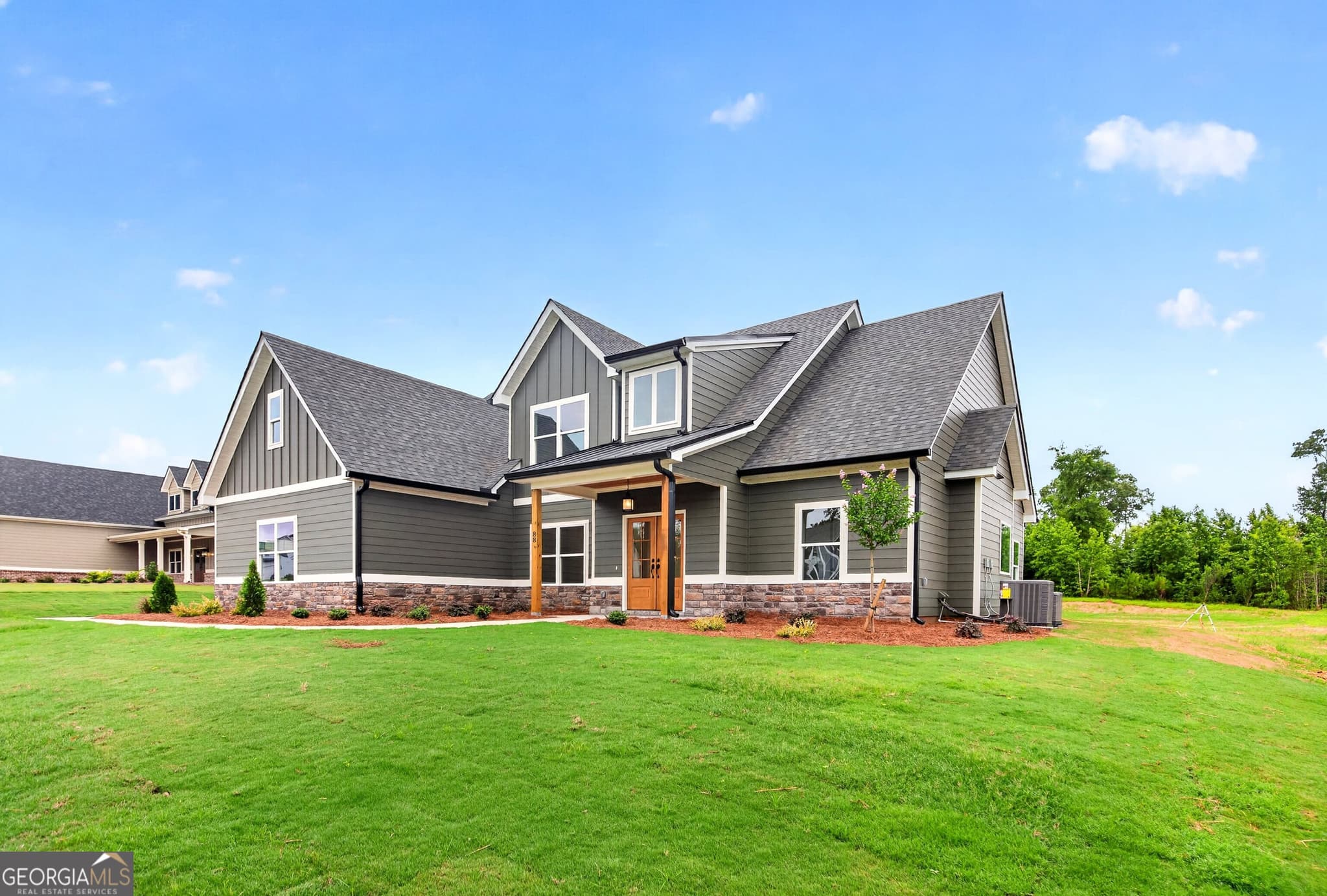 5 bedroom, 3 bathroom, 2,779 sq ft single family residence for sale at 88 Conner Lane, Williamson, GA 30292 — photo 5