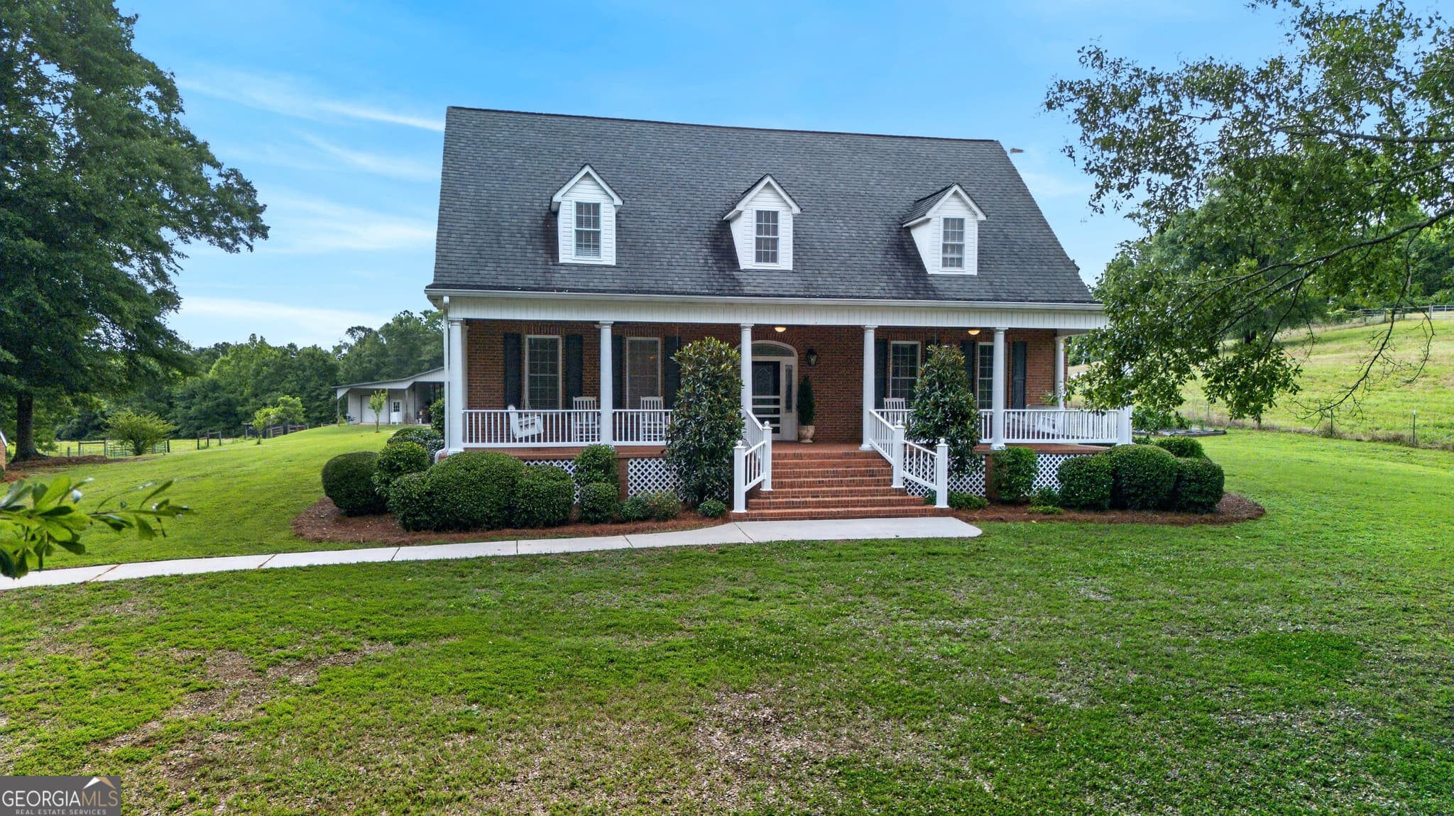 4 bedroom, 4.5 bathroom, 4,400 sq ft single family residence for sale at 2302 County Road 297, Five Points, AL 36855 — photo 4