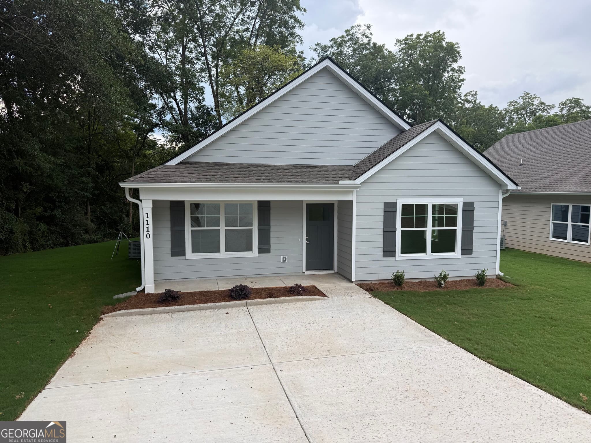 3 bedroom, 2 bathroom, 1,229 sq ft single family residence for sale at 1110 7th Street, West Point, GA 31833