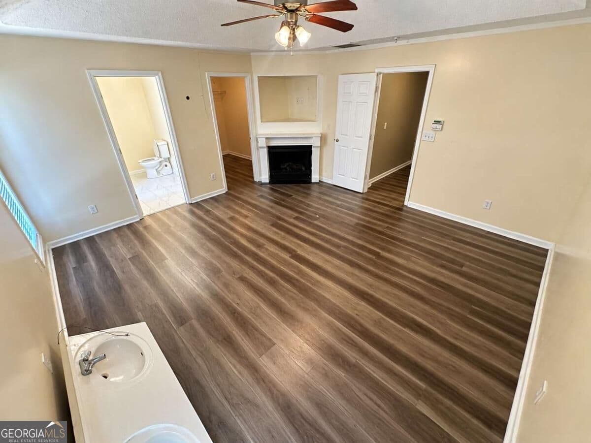 4 bedroom, 2.5 bathroom, 2,341 sq ft single family residence for sale at 2000 Briar Creek Court, Conyers, GA 30012 — photo 10