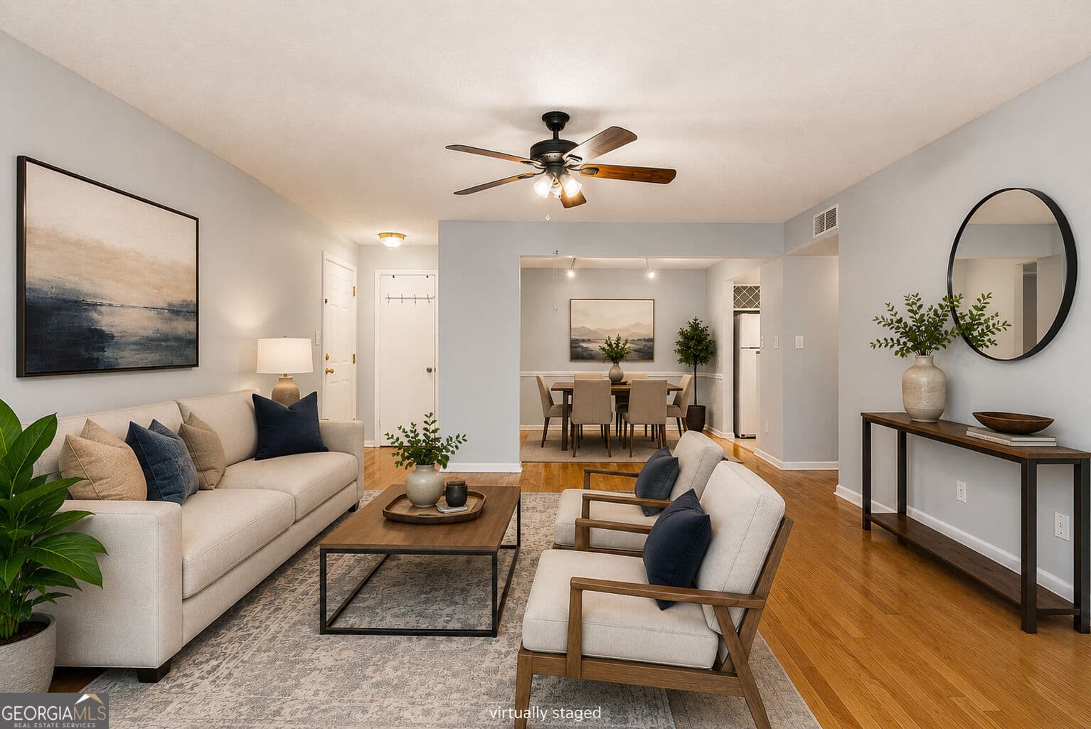 2 bedroom, 1 bathroom, 1,051 sq ft condominium for sale at 5143 Roswell Road 8, Sandy Springs, GA 30342 — photo 5