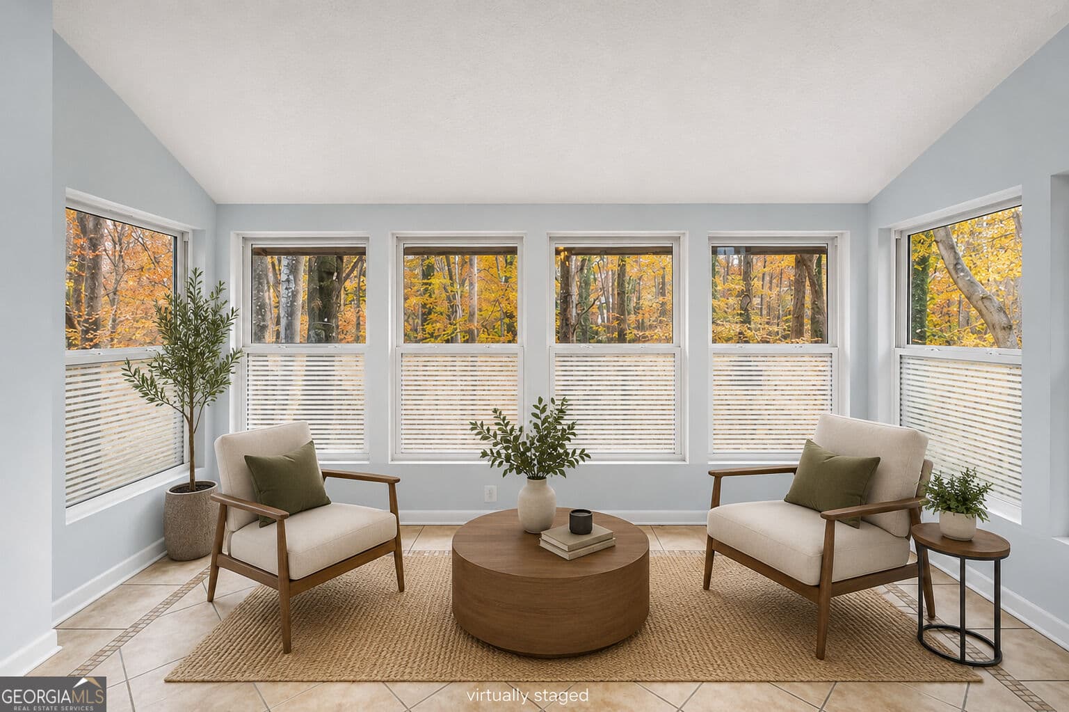 2 bedroom, 1 bathroom, 1,051 sq ft condominium for sale at 5143 Roswell Road 8, Sandy Springs, GA 30342 — photo 10