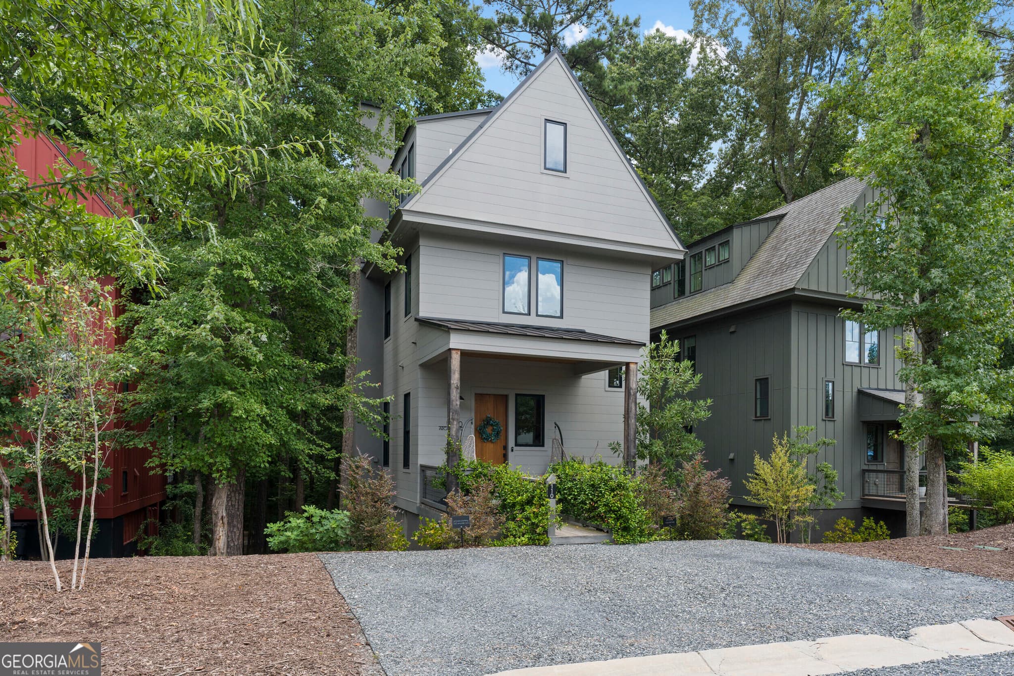 4 bedroom, 3.5 bathroom, 2,270 sq ft single family residence for sale at 110 Arcadia Avenue, Fayetteville, GA 30214 — photo 5
