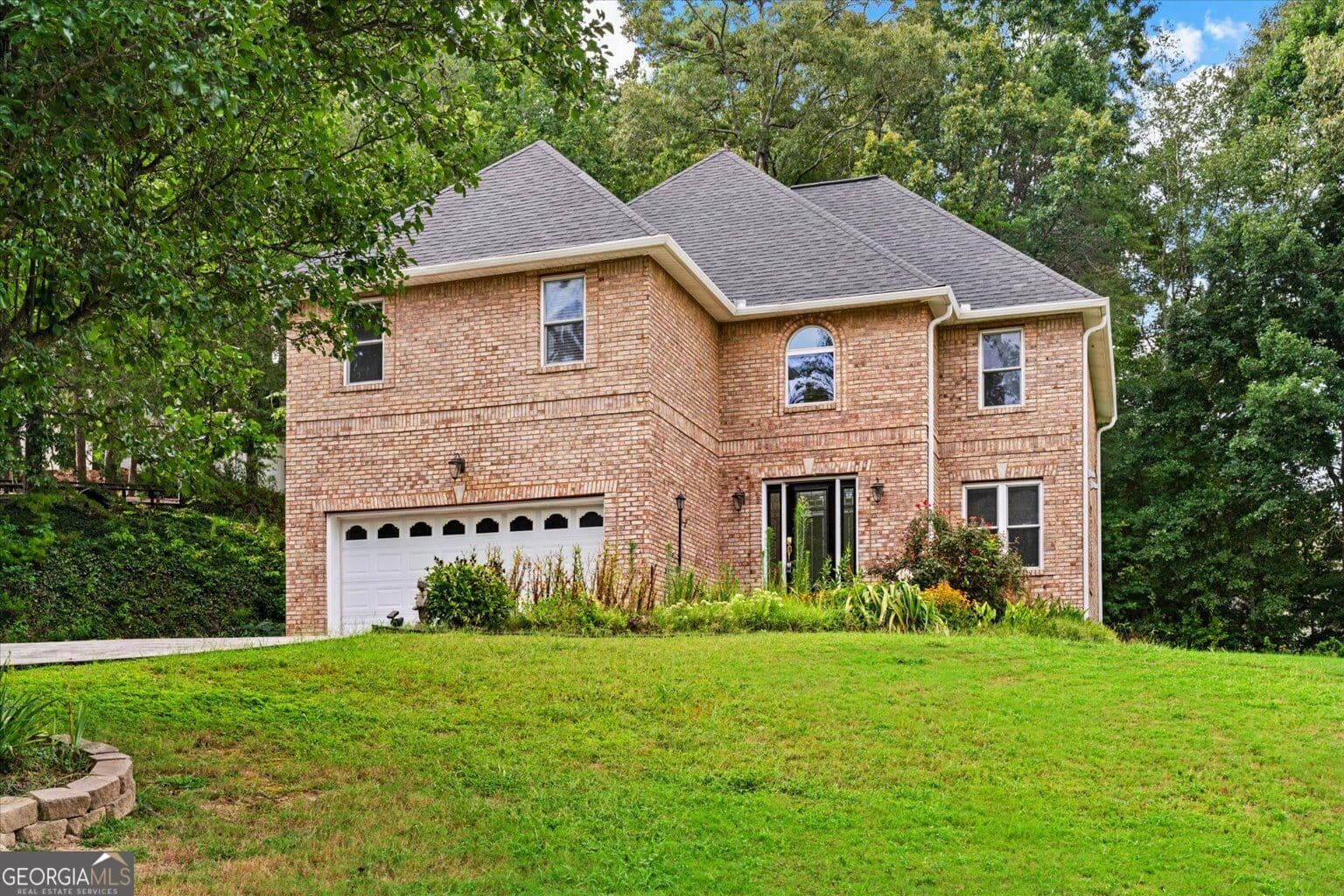 4 bedroom, 2.5 bathroom, 2,650 sq ft single family residence for sale at 3218 Leona Drive, Rocky Face, GA 30740