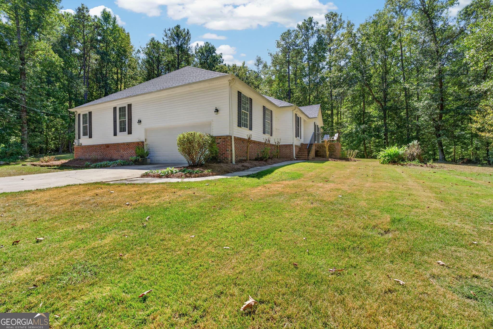 3 bedroom, 2.5 bathroom, 2,802 sq ft single family residence for sale at 225 Rock Creek Road, Gray, GA 31032 — photo 2
