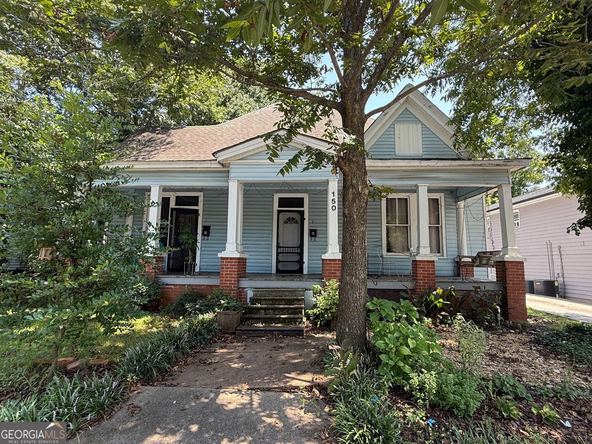 1 bedroom, 1 bathroom, 817 sq ft apartment for rent at 150 Buena Vista Avenue UNIT 1, Athens, GA 30601 for $1,250 a month — photo 1 of 1