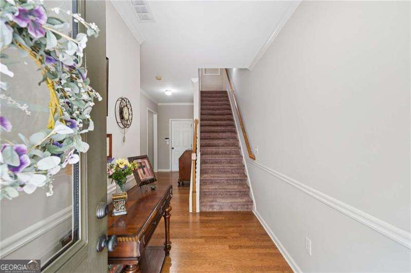 3 bedroom, 3.5 bathroom, 2,260 sq ft townhouse for sale at 503 Grove Field Court, Suwanee, GA 30024 — photo 6