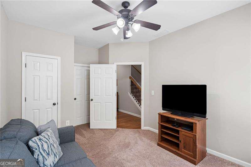 3 bedroom, 3.5 bathroom, 2,260 sq ft townhouse for sale at 503 Grove Field Court, Suwanee, GA 30024 — photo 8