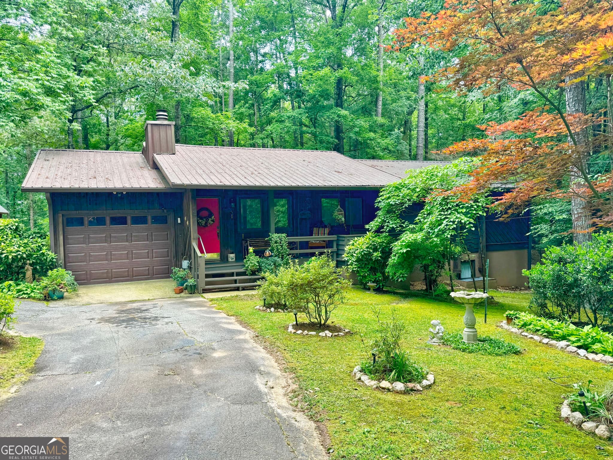 5 bedroom, 3 bathroom, 2,639 sq ft single family residence for sale at 58 S Pine Cove Drive, Lagrange, GA 30240