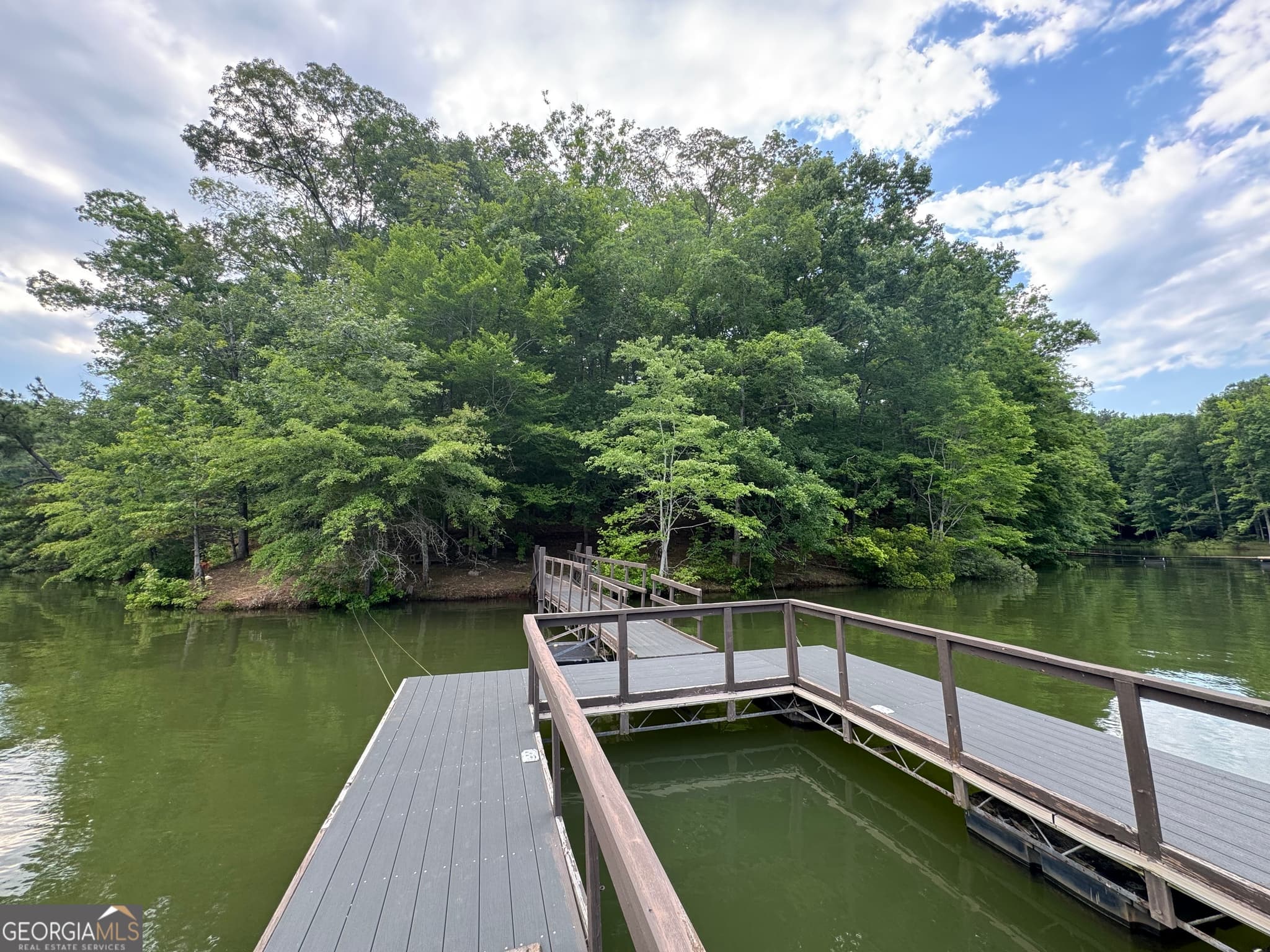5 bedroom, 3 bathroom, 2,639 sq ft single family residence for sale at 58 S Pine Cove Drive, Lagrange, GA 30240 — photo 5