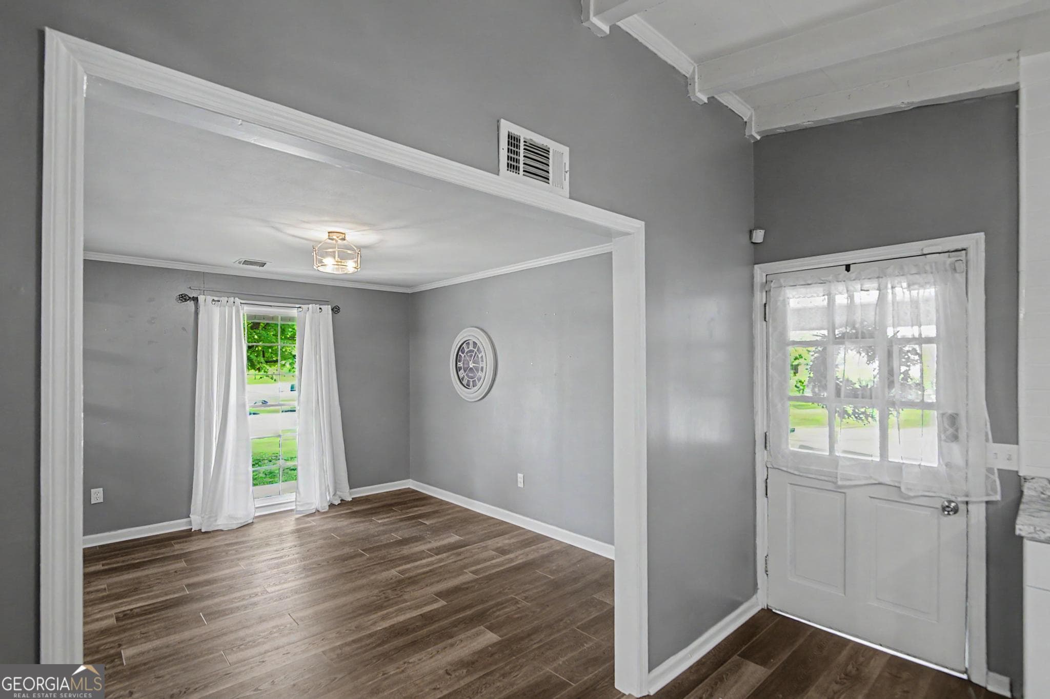 3 bedroom, 2 bathroom, 2,366 sq ft single family residence under contract at 221 S College Street, Metter, GA 30439 — photo 10