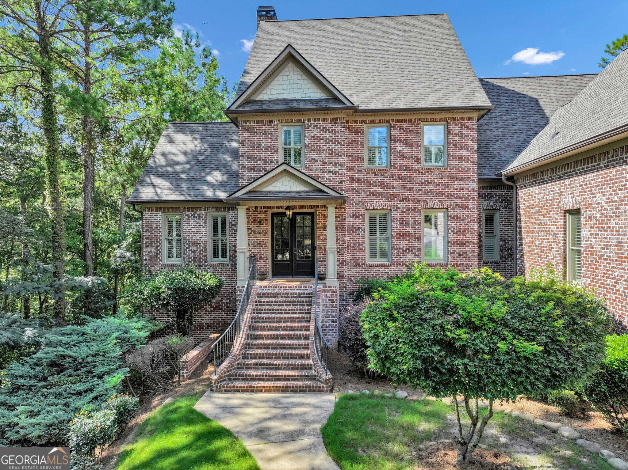 5 bedroom, 4 bathroom, 5,932 sq ft single family residence for sale at 238 Arbor Shores, Newnan, GA 30265 — photo 3