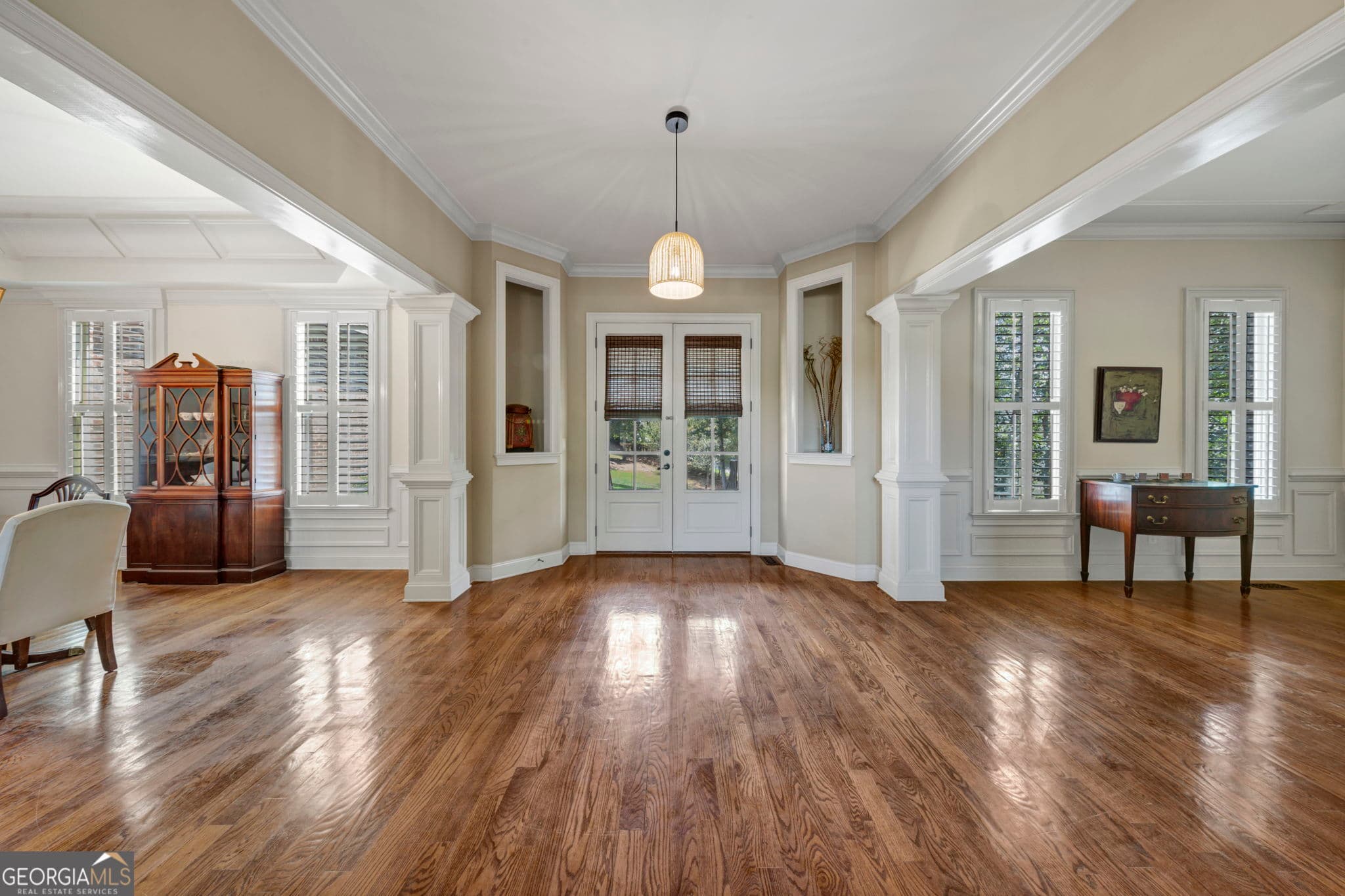 5 bedroom, 4 bathroom, 5,932 sq ft single family residence for sale at 238 Arbor Shores, Newnan, GA 30265 — photo 5