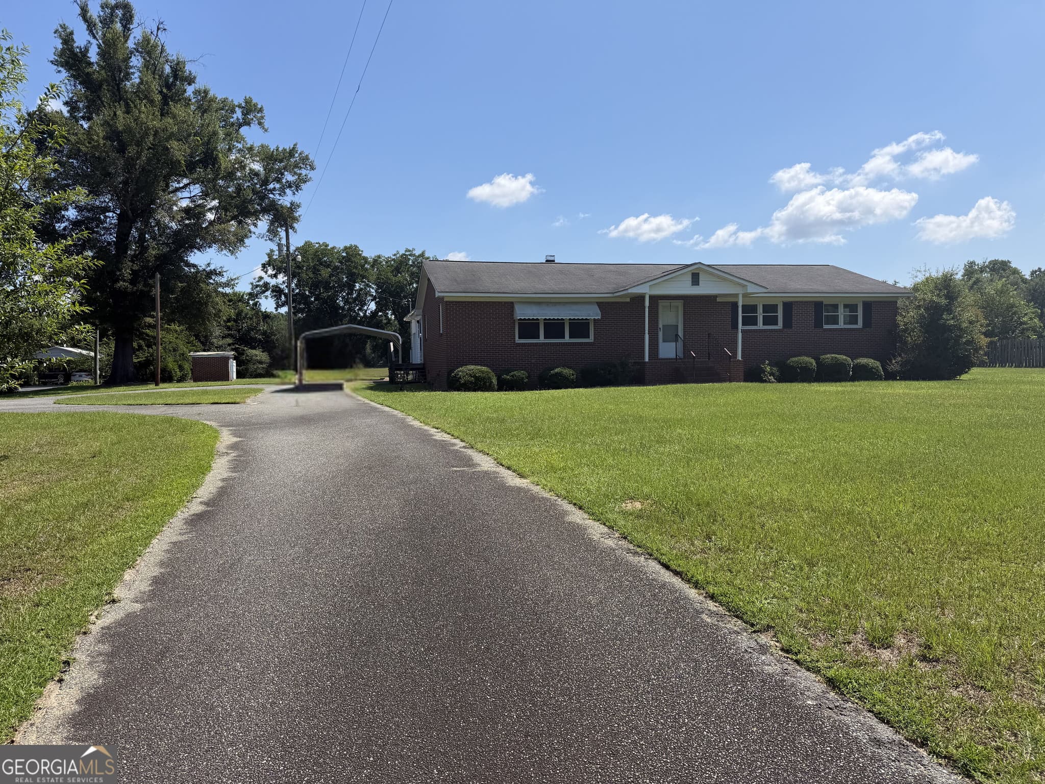 4 bedroom, 2 bathroom, 1,962 sq ft single family residence for rent at 224 Pinehill Road, Dublin, GA 31021 for $1,950 a month — photo 1 of 10