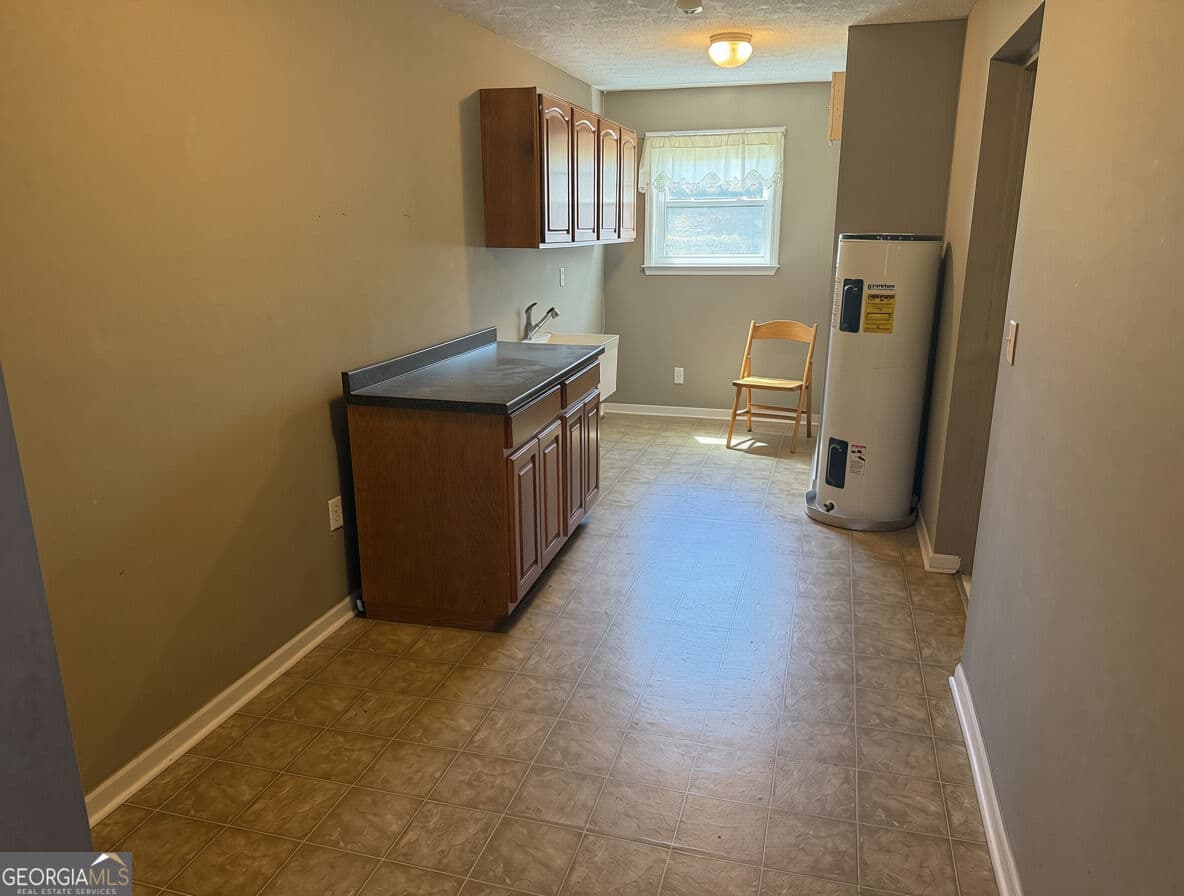 4 bedroom, 2 bathroom, 1,962 sq ft single family residence for rent at 224 Pinehill Road, Dublin, GA 31021 for $1,950 a month — photo 8