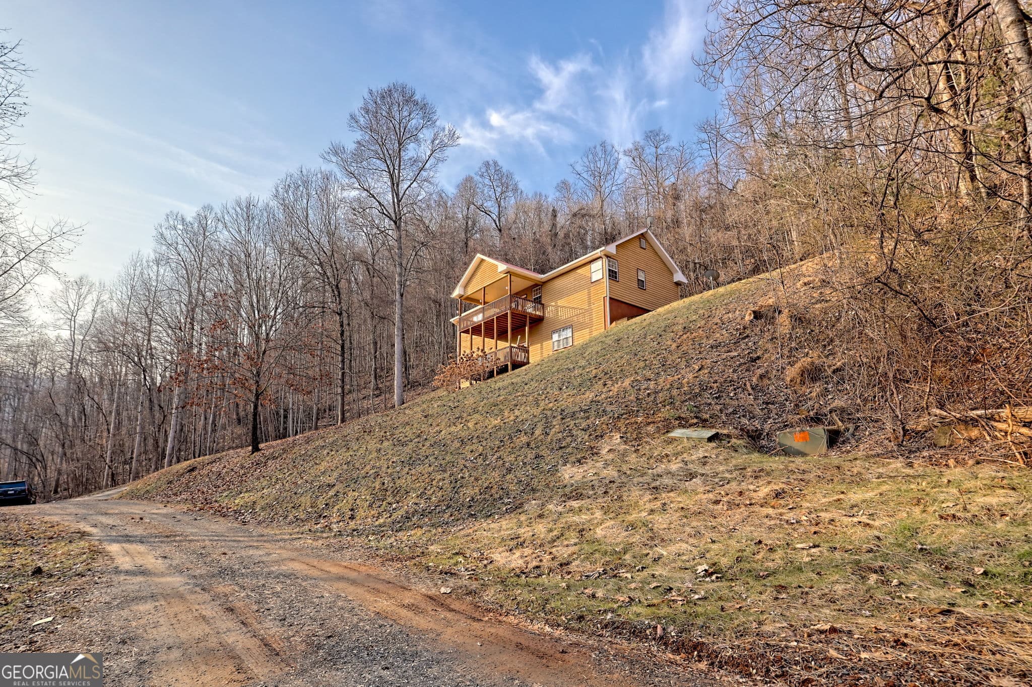 3 bedroom, 3.5 bathroom single family residence for sale at 162 Eagles View Valley, Hayesville, NC 28904 — photo 4