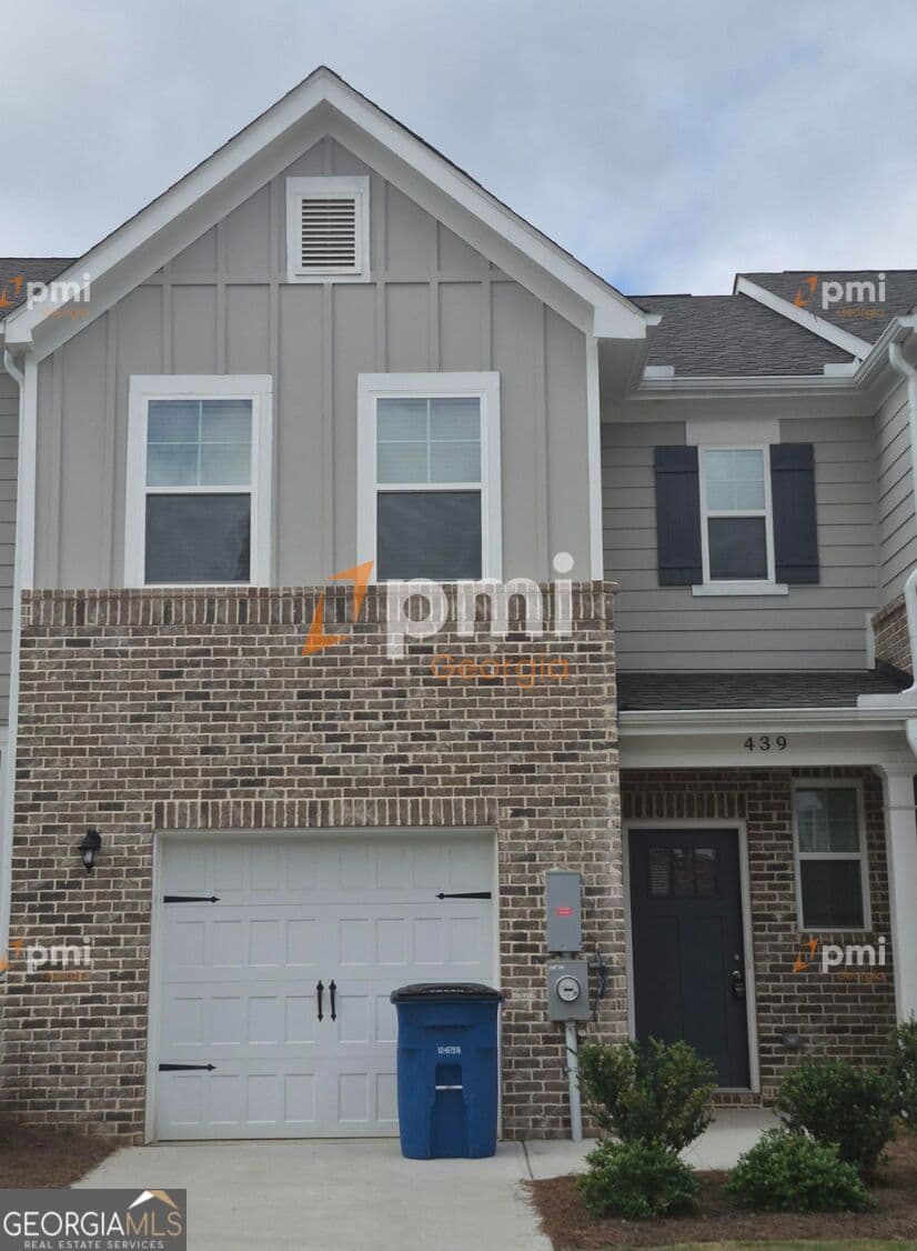 3 bedroom, 2.5 bathroom, 1,463 sq ft townhouse for rent at 439 Payne Drive, Mcdonough, GA 30253 for $1,675 a month — photo 1 of 1