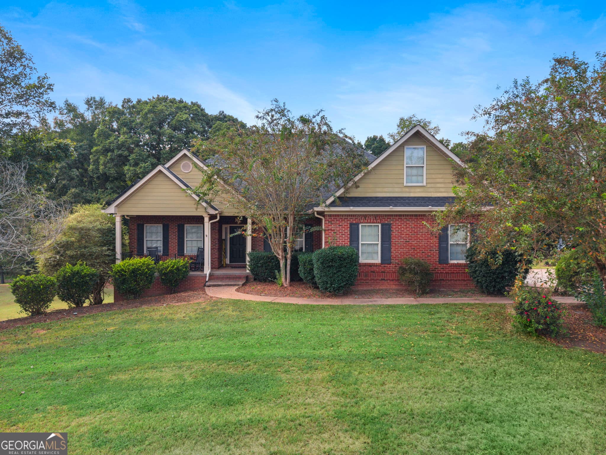 5 bedroom, 3 bathroom, 4,400 sq ft single family residence for sale at 70 Line Drive, Newborn, GA 30056 — photo 2