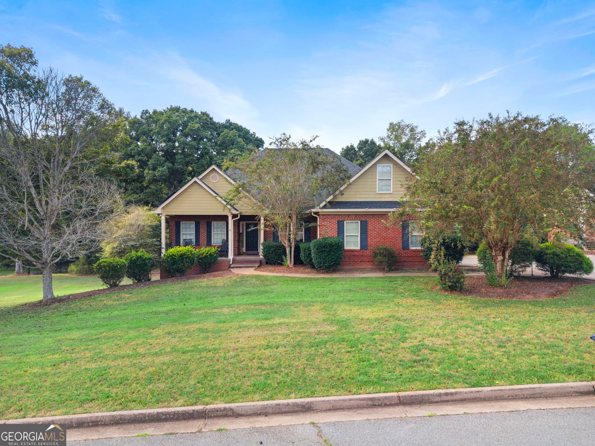 5 bedroom, 3 bathroom, 4,400 sq ft single family residence for sale at 70 Line Drive, Newborn, GA 30056 — photo 4