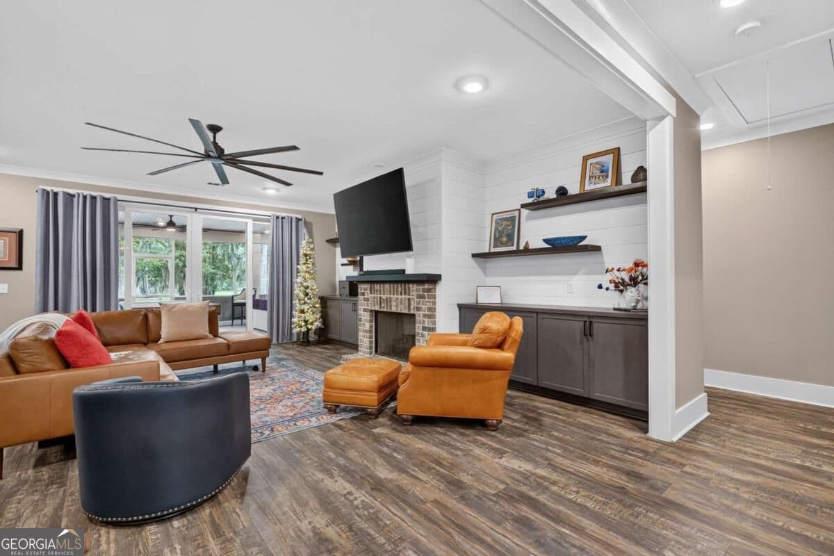 3 bedroom, 2.5 bathroom, 2,101 sq ft single family residence for sale at 2010 Hidden Lagoon Lane, Townsend, GA 31331 — photo 5