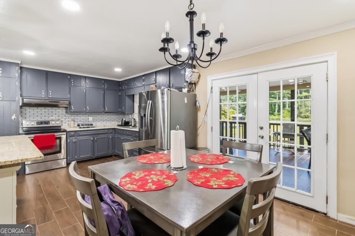 6 bedroom, 4 bathroom, 1,148 sq ft single family residence for sale at 1594 Dellwood Circle, Morrow, GA 30260 — photo 7