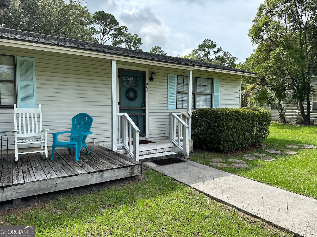 3 bedroom, 1 bathroom, 912 sq ft single family residence for rent at 604 Wheeler Street, St. Marys, GA 31558 for $1,500 a month — photo 1 of 1