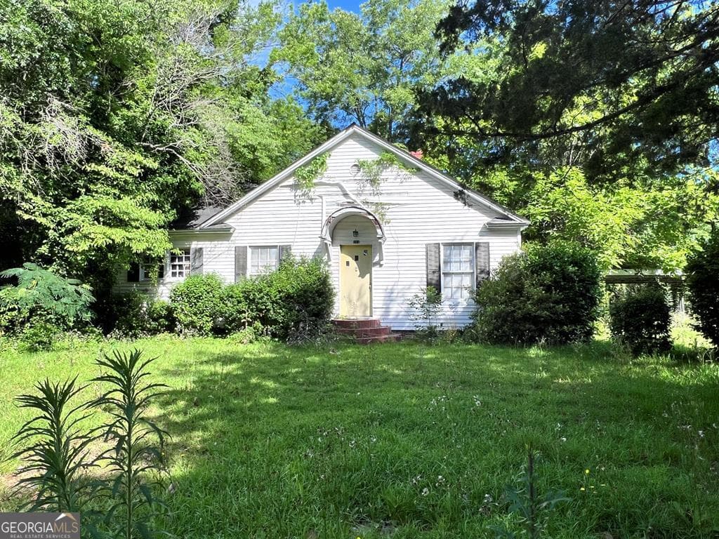 2 bedroom, 1 bathroom, 898 sq ft single family residence sold at 315/333 Second Street, Danville, GA 31017