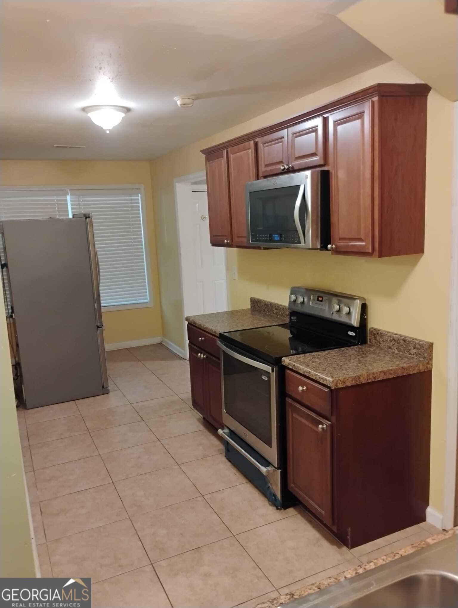 2 bedroom, 1 bathroom, 1,100 sq ft single family residence for rent at 4066 Preserve Trail, Snellville, GA 30039 for $1,325 a month — photo 5