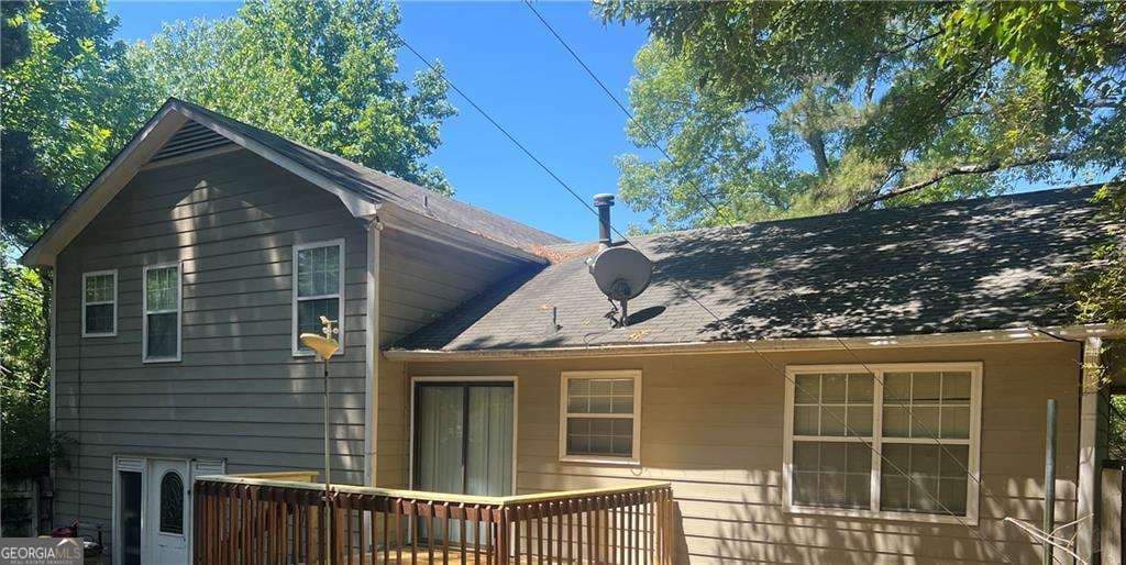 3 bedroom, 2 bathroom, 1,436 sq ft single family residence for sale at 1315 Warsaw Road, Roswell, GA 30076 — photo 5