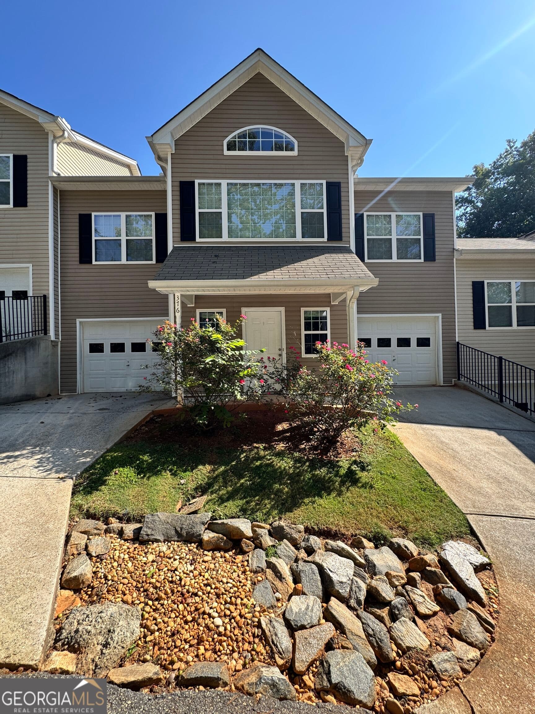 3 bedroom, 3 bathroom townhouse for rent at 376 Pointe Circle Bl 3, Dahlonega, GA 30533 for $2,000 a month