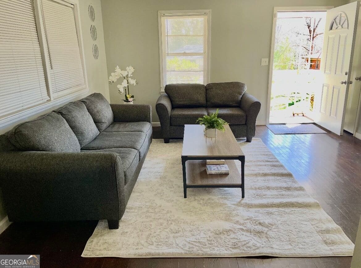 5 bedroom, 3 bathroom, 1,378 sq ft single family residence for sale at 4277 Iowa Drive, Forest Park, GA 30297 — photo 3
