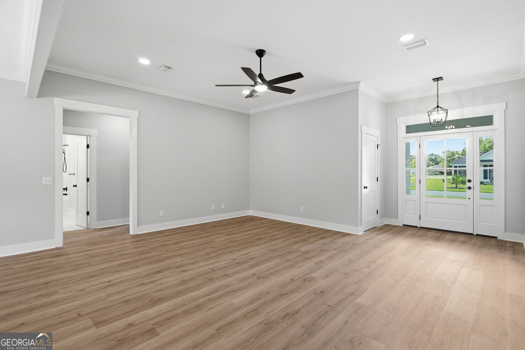 4 bedroom, 2.5 bathroom, 2,009 sq ft single family residence for sale at 19 Clover Mill Point, Brunswick, GA 31525 — photo 6