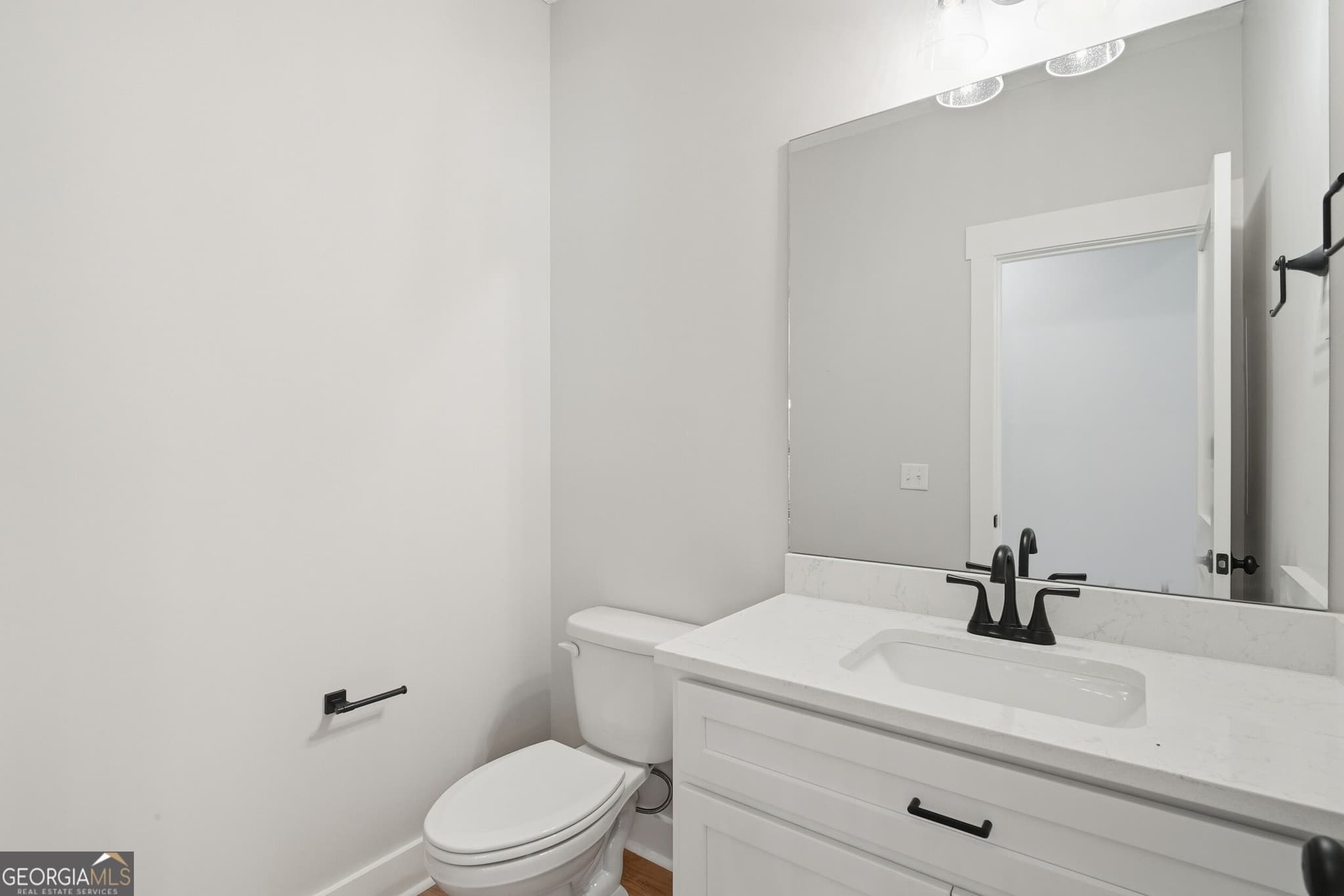 4 bedroom, 2.5 bathroom, 2,009 sq ft single family residence for sale at 19 Clover Mill Point, Brunswick, GA 31525 — photo 7