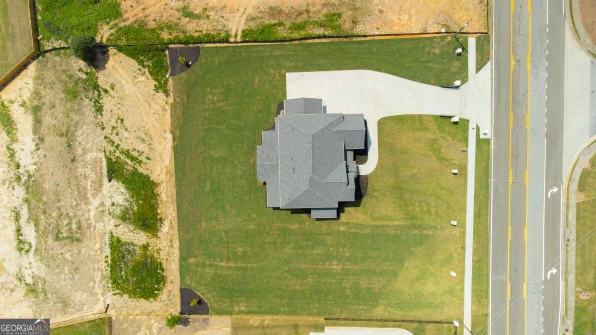 5 bedroom, 5.5 bathroom, 5,306 sq ft single family residence for sale at 3575 New Hope Road, Dacula, GA 30019 — photo 3