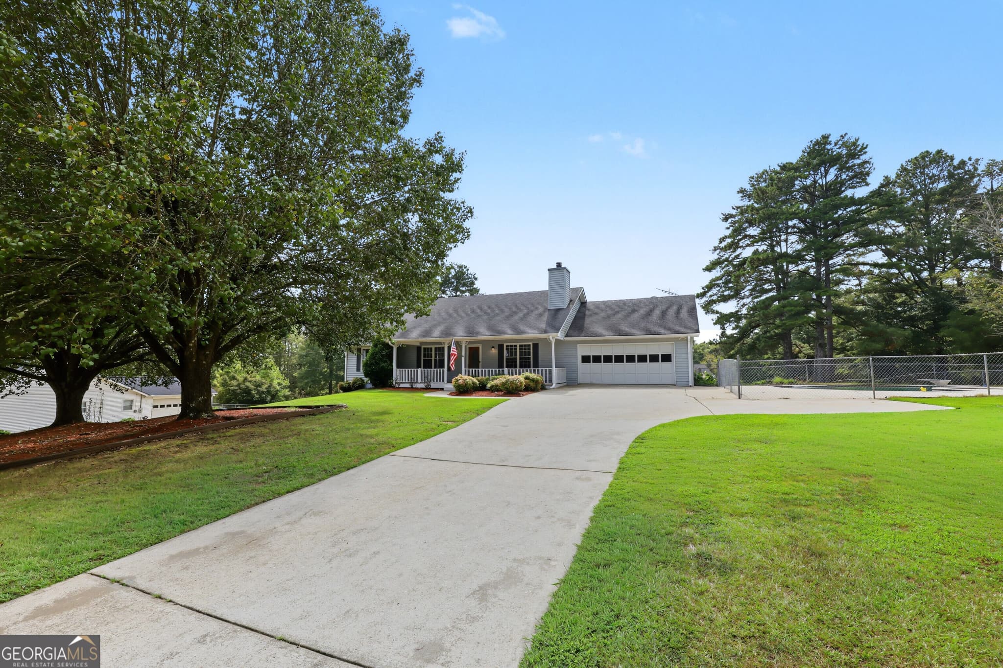 4 bedroom, 3 bathroom, 3,407 sq ft single family residence for sale at 3245 Bold Springs Road, Dacula, GA 30019 — photo 4