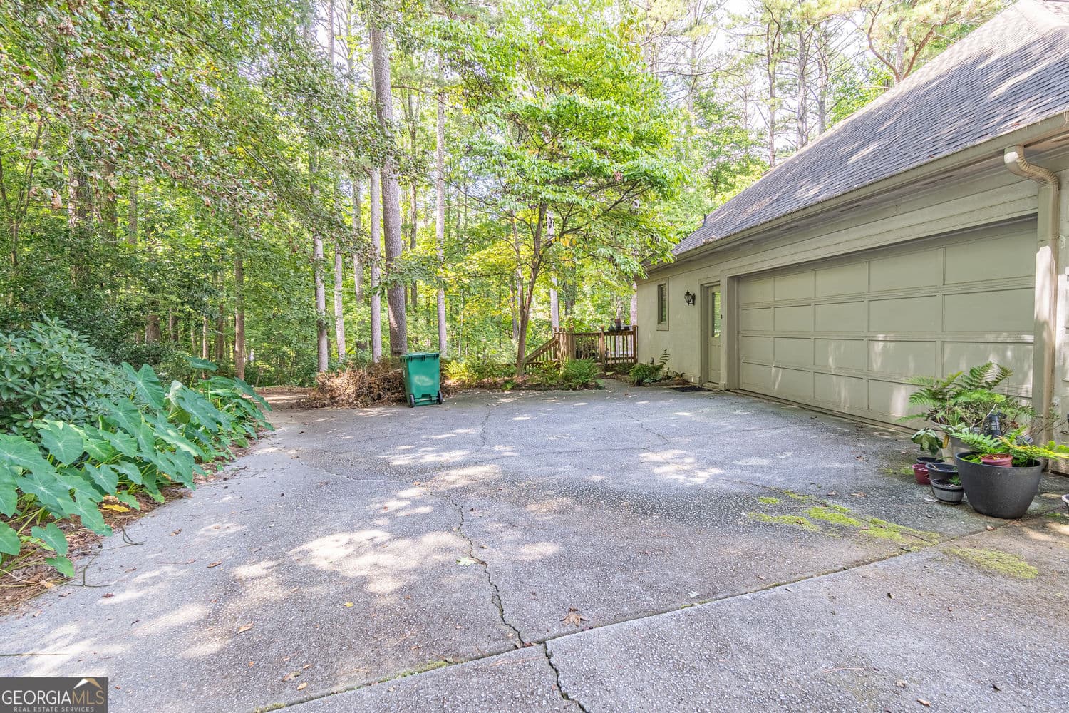 4 bedroom, 3.5 bathroom single family residence for sale at 1704 Heritage Way, Stone Mountain, GA 30087 — photo 3