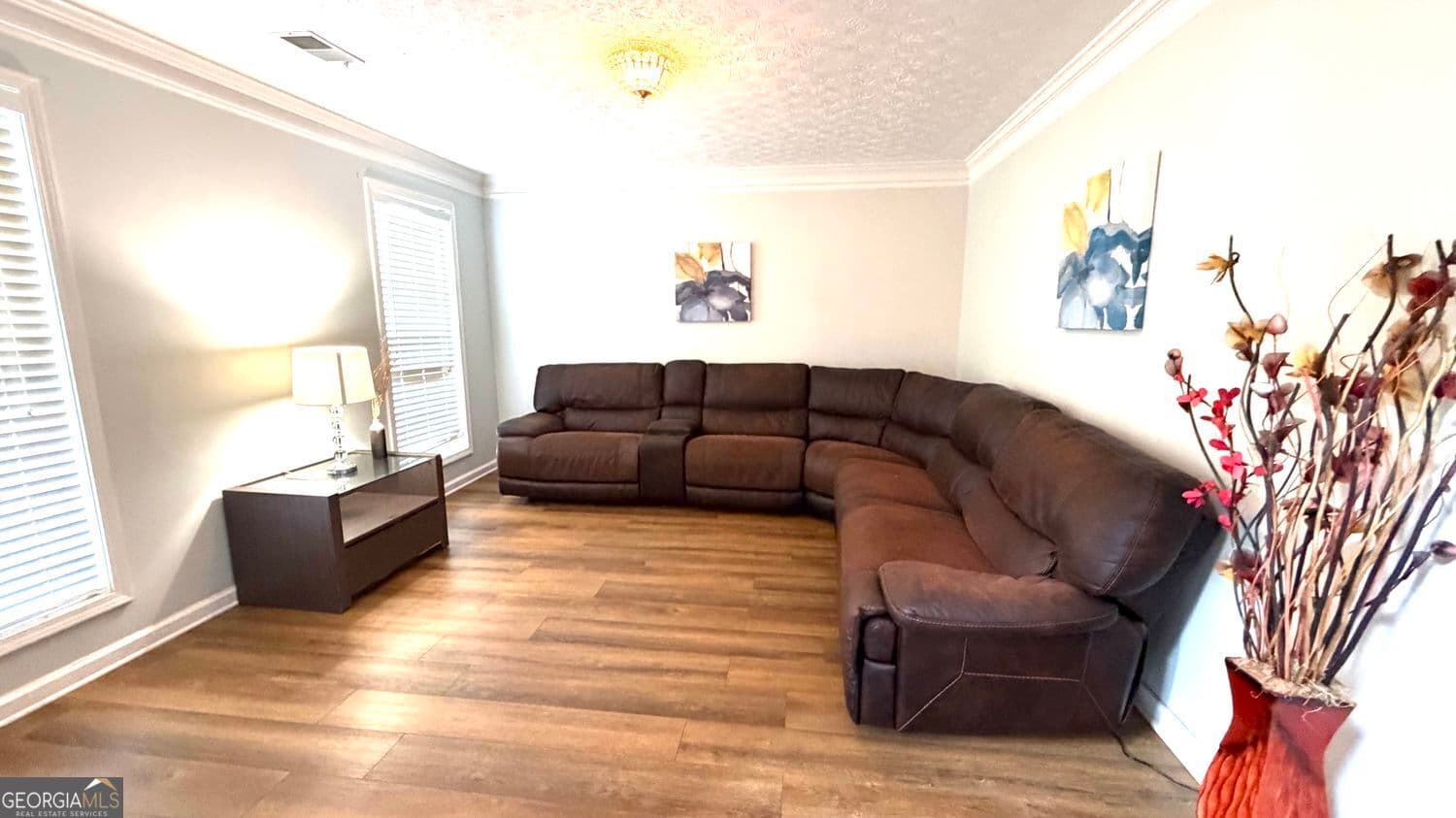 5 bedroom, 4 bathroom, 3,907 sq ft single family residence for sale at 3070 Emden Trail, Snellville, GA 30039 — photo 9