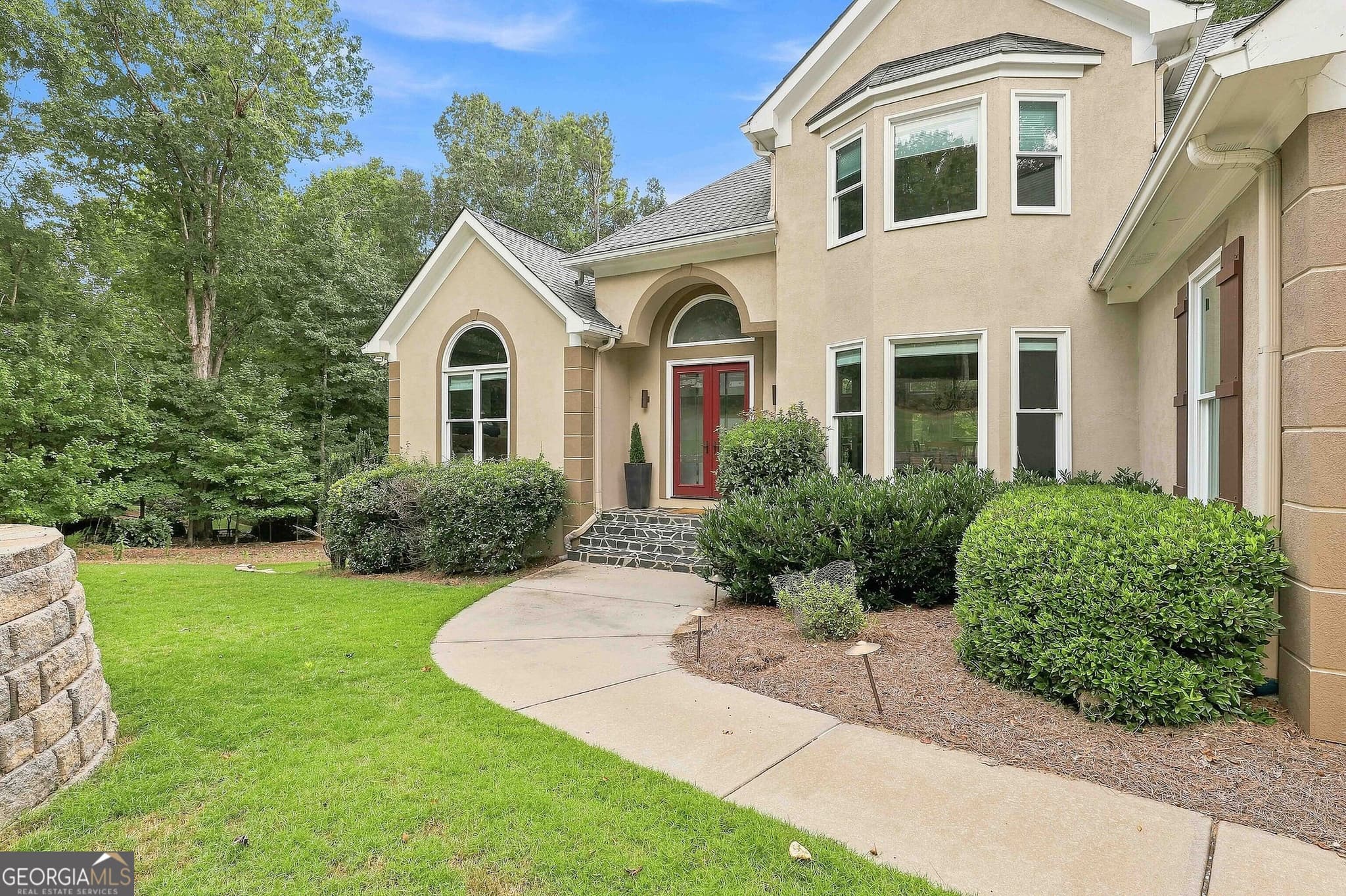 5 bedroom, 4.5 bathroom, 5,884 sq ft single family residence for sale at 265 Broadmoor Drive, Fayetteville, GA 30215 — photo 6