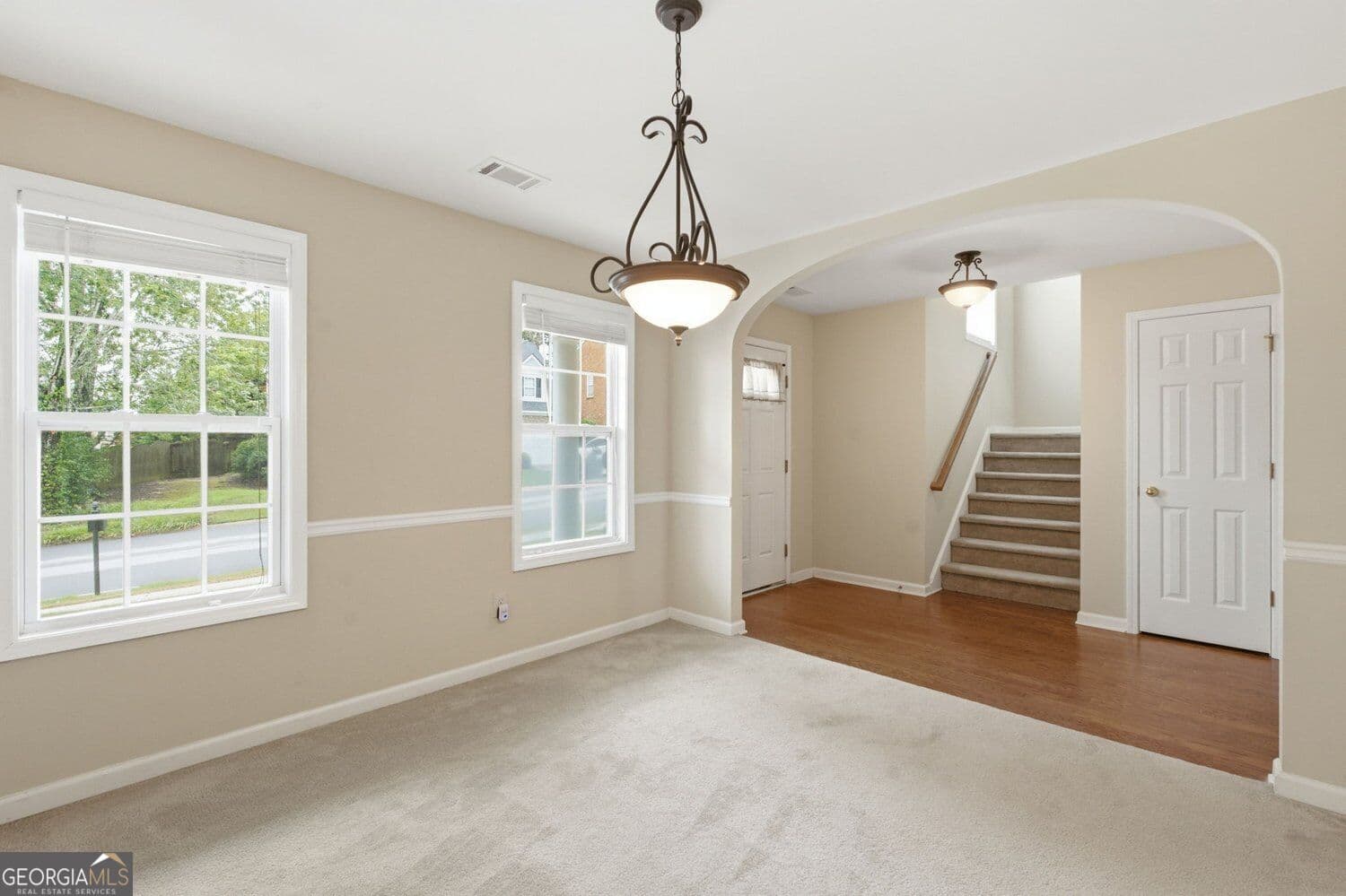 4 bedroom, 3 bathroom, 2,586 sq ft single family residence for sale at 6125 Mulberry Park Drive, Braselton, GA 30517 — photo 6