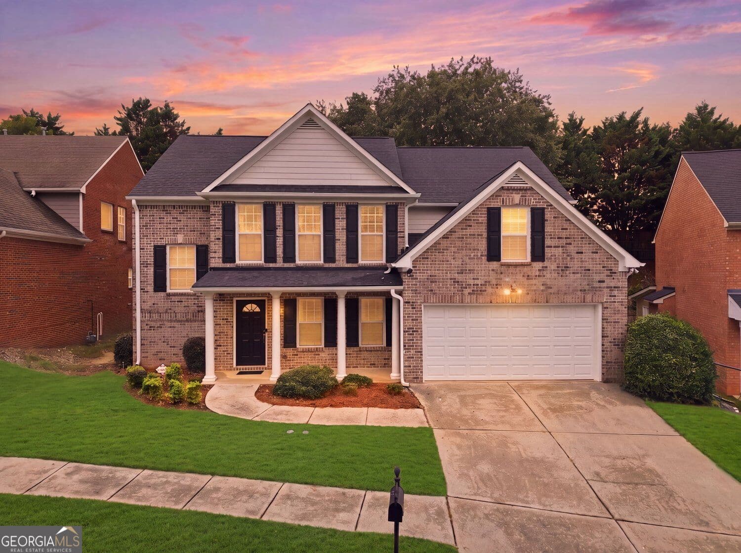 4 bedroom, 3 bathroom, 2,586 sq ft single family residence for sale at 6125 Mulberry Park Drive, Braselton, GA 30517 — photo 1 of 35
