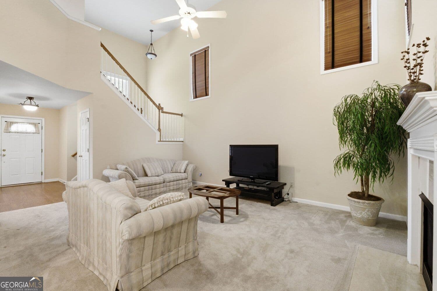 4 bedroom, 3 bathroom, 2,586 sq ft single family residence for sale at 6125 Mulberry Park Drive, Braselton, GA 30517 — photo 8