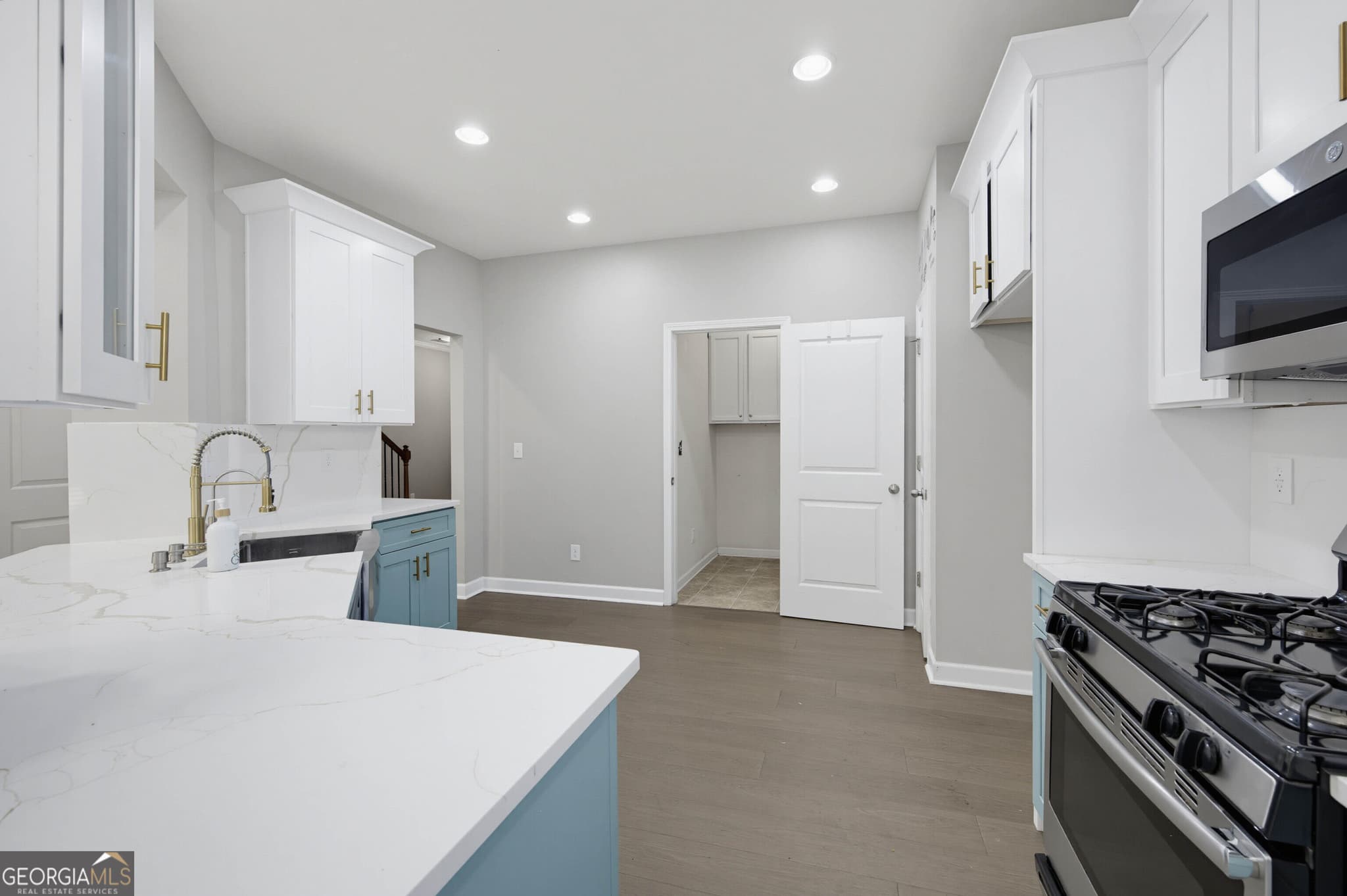 5 bedroom, 3.5 bathroom, 2,183 sq ft townhouse for sale at 13479 Gardiner Lane, Milton, GA 30004 — photo 10